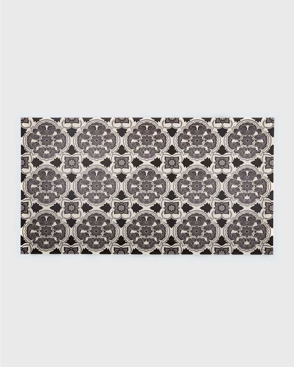 Lisbon Floor Mat, Black - 3' x 5'